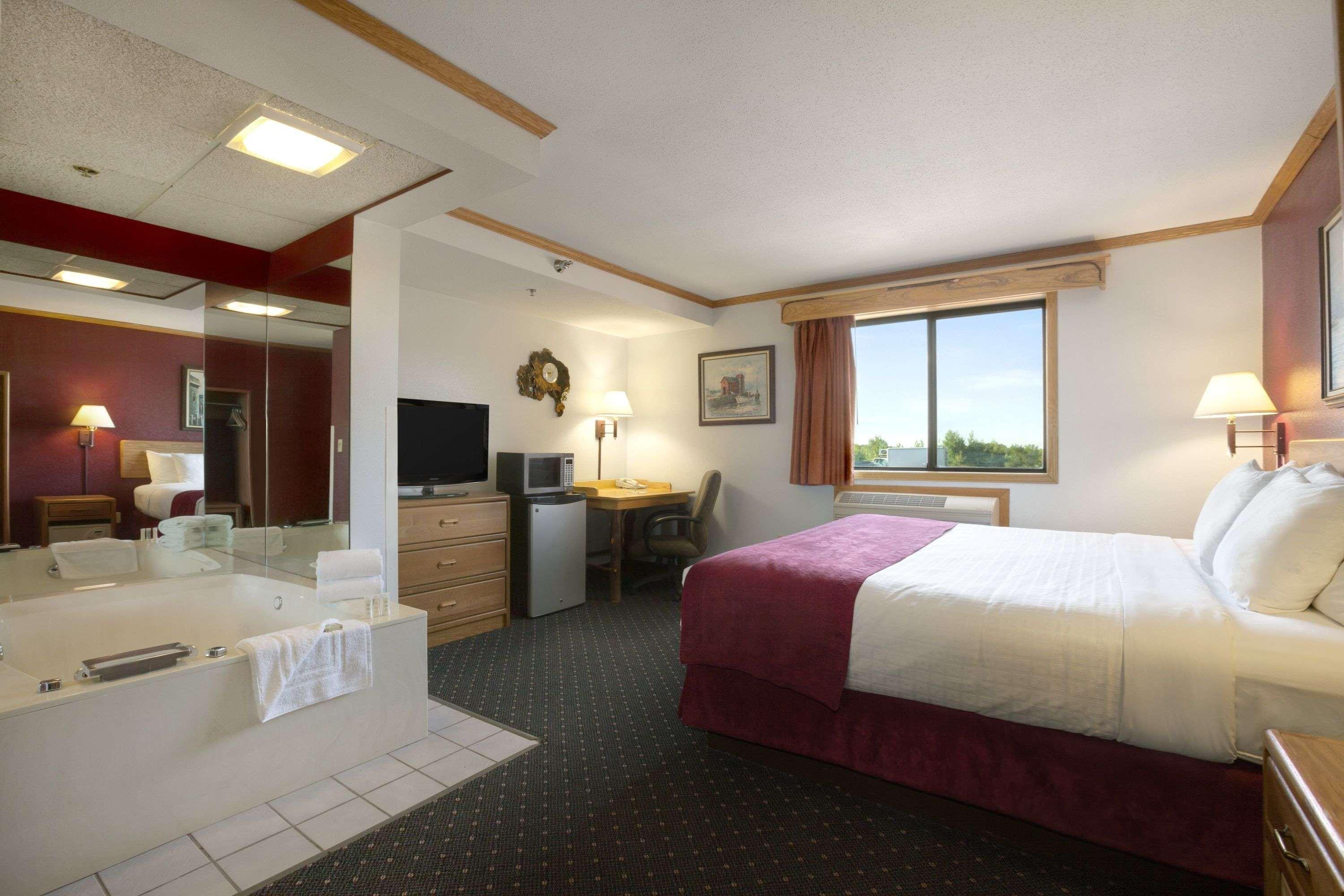 Super 8 By Wyndham Eveleth Motel Eksteriør bilde